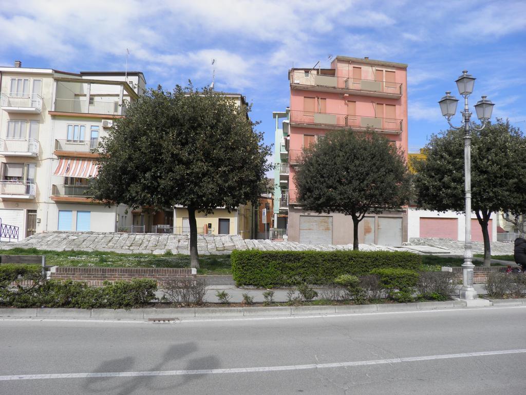 Appartamenti Sottomarina Carla Екстер'єр фото
